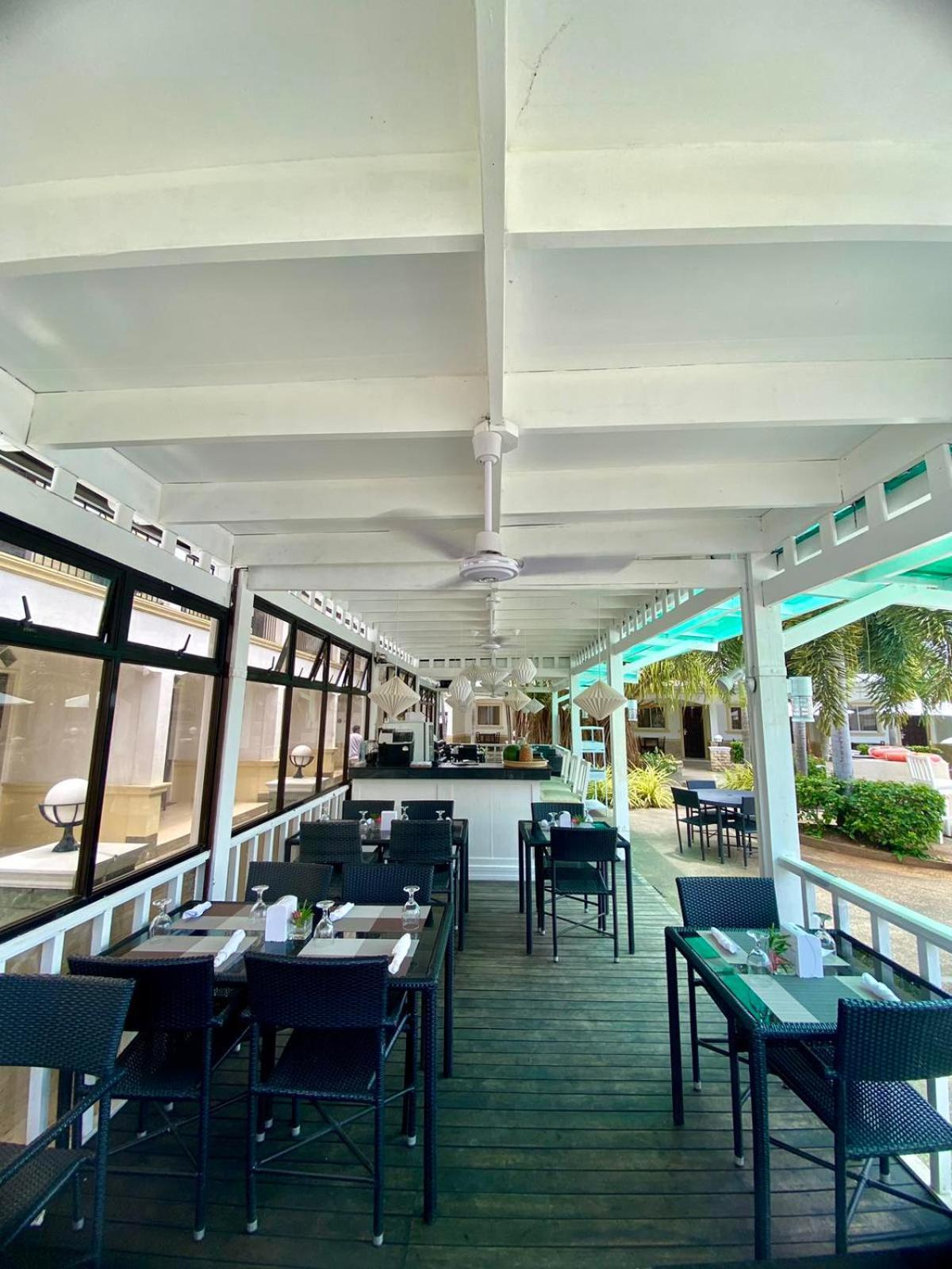 Panglao Regents Park Resort Exterior foto