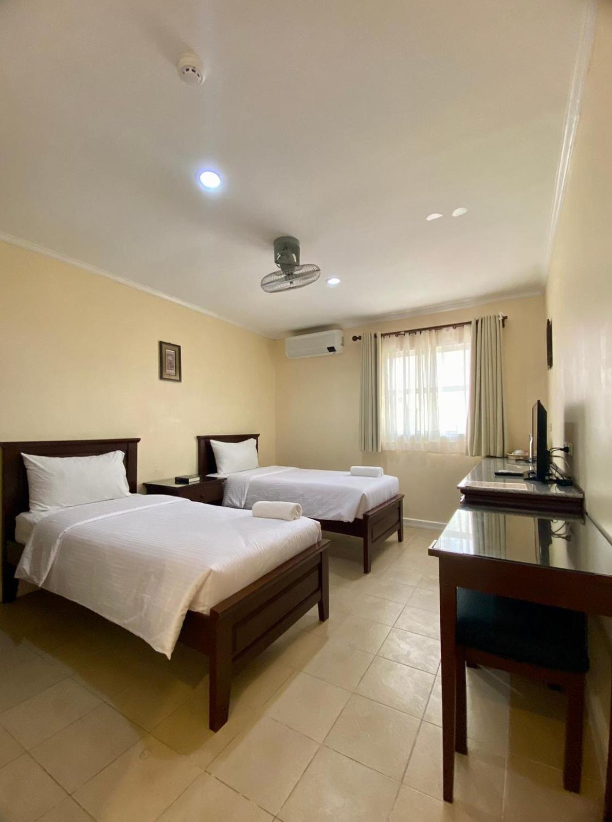 Panglao Regents Park Resort Exterior foto