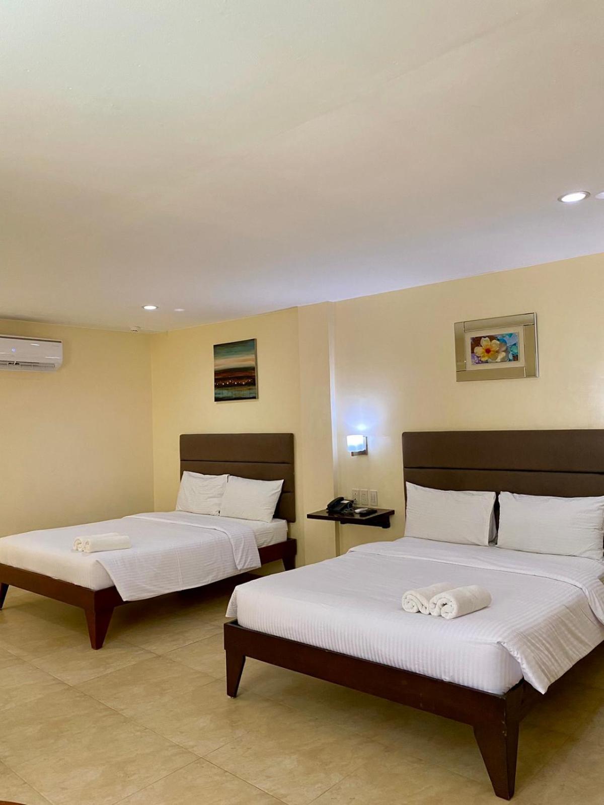 Panglao Regents Park Resort Exterior foto