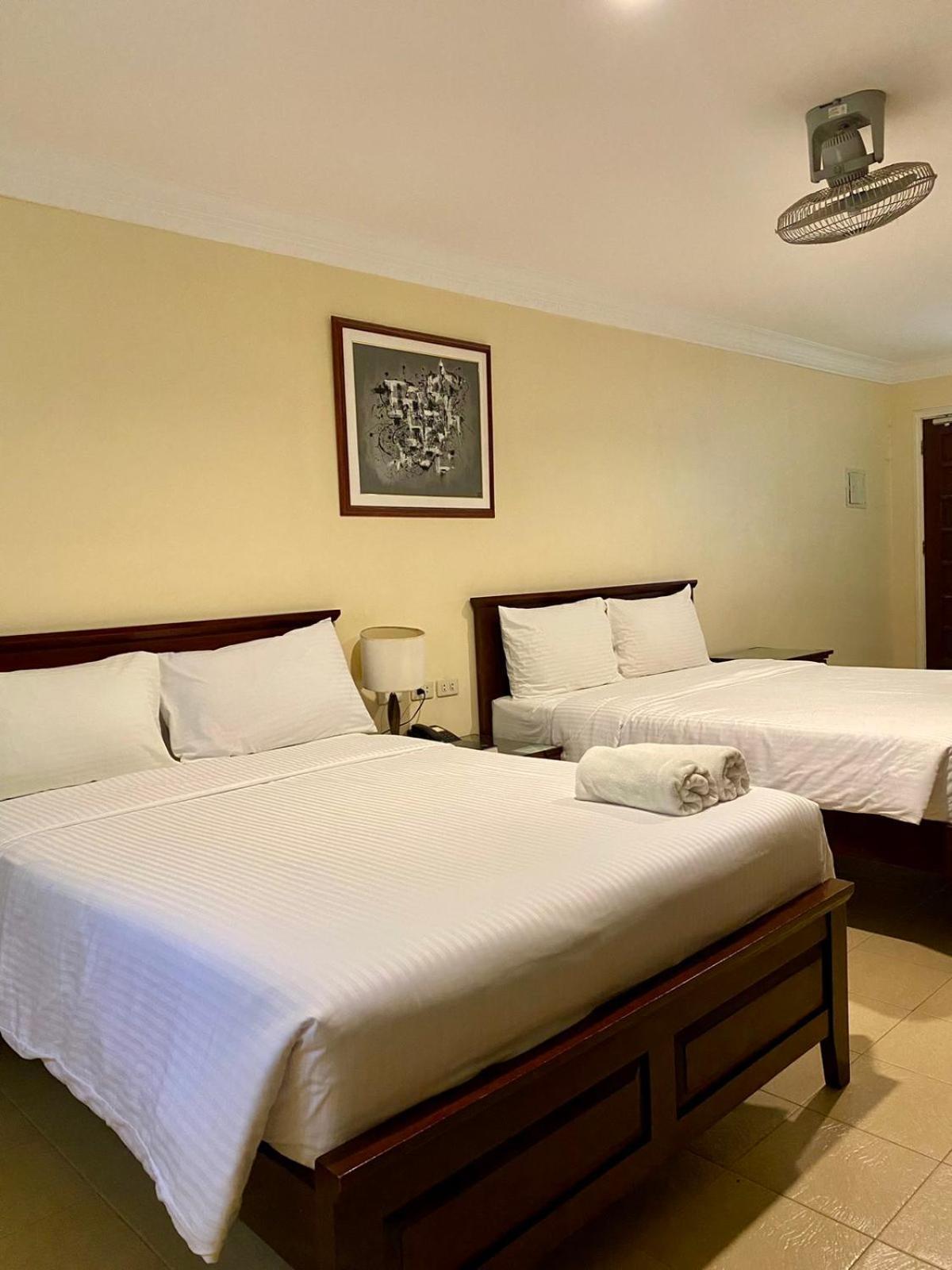 Panglao Regents Park Resort Exterior foto